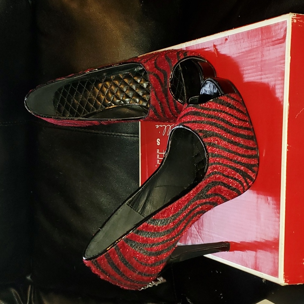 Penthouse Harlow Heel-Size 7